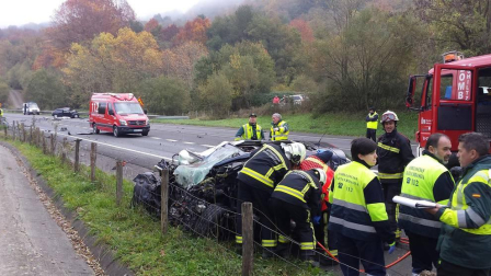 Dos personas han fallecido en un accidente de tráfico en el kilómetro 43 de la carretera N-121-A, en Oieregi