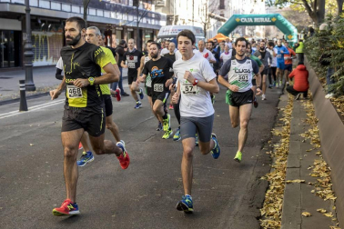 Imágenes de la 'I Carrera Popular Solidaria +e'