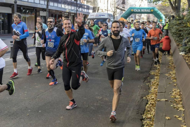 Imágenes de la 'I Carrera Popular Solidaria +e'
