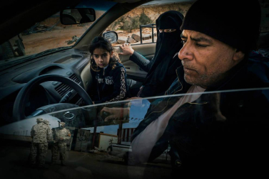 El fotógrafo 'freelance' Ricardo García Vilanova expone en Baluarte medio centenar de fotografías sobre el inicio del conflicto en Siria, en 2011, cómo ha evolucionado y su expansión a Irak y Libia. Primeros planos para intentar no sentirlos lejos.