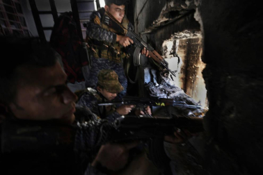 El fotógrafo 'freelance' Ricardo García Vilanova expone en Baluarte medio centenar de fotografías sobre el inicio del conflicto en Siria, en 2011, cómo ha evolucionado y su expansión a Irak y Libia. Primeros planos para intentar no sentirlos lejos.