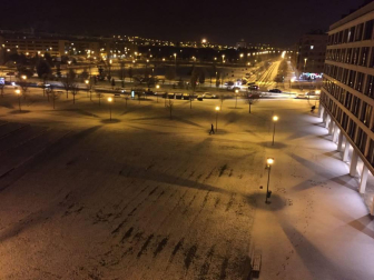 La nieve ha llegado con el mes de diciembre a Pamplona.