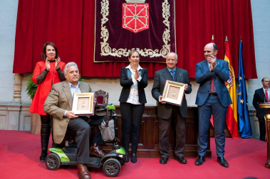 La familia de Arturo Campión, ausente en la entrega de la Medalla de Oro este domingo