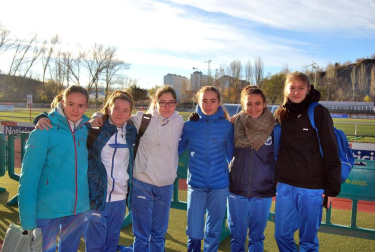 El domingo 3 de diciembre tuvo lugar la vigésimo sexta edición del Cross Hiru Herri, que reunió en Burlada a seiscientos atletas pertenecientes a distintas categorías, desde las edades sub 10; sub 14; sub 16; sub 18; hasta el Cross Popular o el Campeonato Navarro Absoluto y por equipos mixtos.