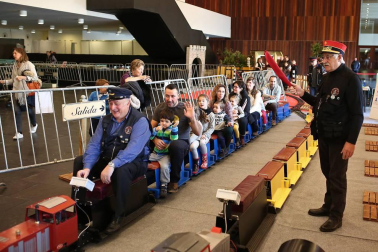Amigos del Ferrocarril expone en Baluarte