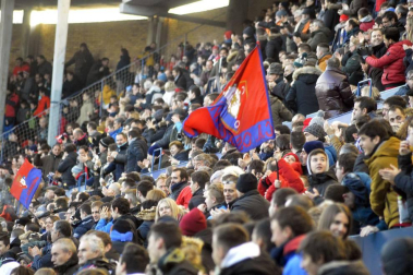 Búscate en la grada del partido celebrado en El Sadar Osasuna-Numancia
