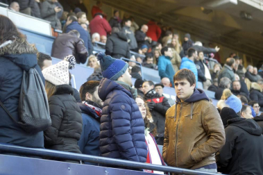 Búscate en la grada del partido celebrado en El Sadar Osasuna-Numancia