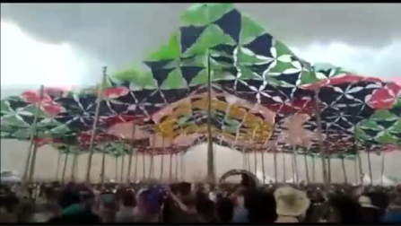 El derrumbe de un escenario en Brasil mata a un DJ