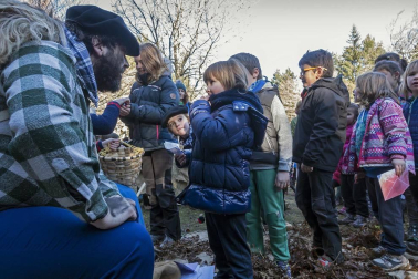 Galería de fotos del Olentzero en el refugio de Larraiza (sierra de Urbasa), Estella y San Adrián.