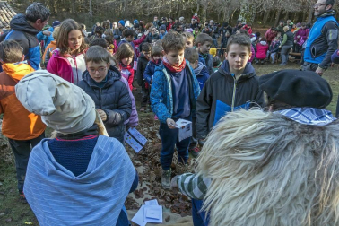 Galería de fotos del Olentzero en el refugio de Larraiza (sierra de Urbasa), Estella y San Adrián.