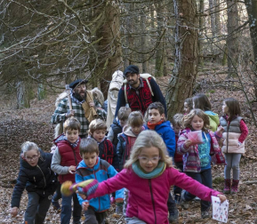 Galería de fotos del Olentzero en el refugio de Larraiza (sierra de Urbasa), Estella y San Adrián.