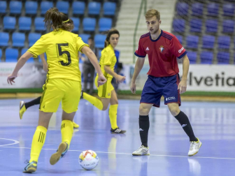 Osasuna Magna, Osasuna, Osasuna femenino y amigos de Puñal disputaron un torneo benéfico organizado por Sadar Bizirik.