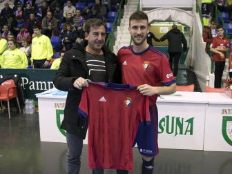 Osasuna Magna, Osasuna, Osasuna femenino y amigos de Puñal disputaron un torneo benéfico organizado por Sadar Bizirik.