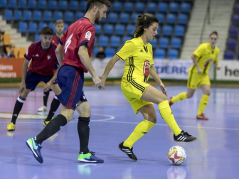 Osasuna Magna, Osasuna, Osasuna femenino y amigos de Puñal disputaron un torneo benéfico organizado por Sadar Bizirik.