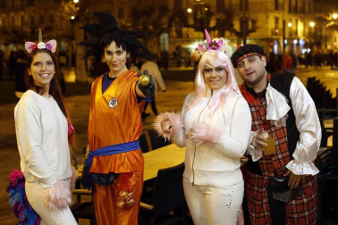 Imágenes de los disfraces de Nochevieja 2017 de Pamplona