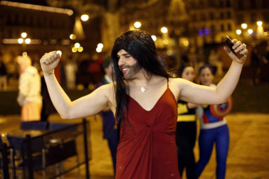 Imágenes de los disfraces de Nochevieja 2017 de Pamplona