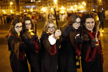 Imágenes de los disfraces de Nochevieja 2017 de Pamplona