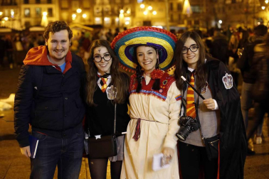 Imágenes de los disfraces de Nochevieja 2017 de Pamplona