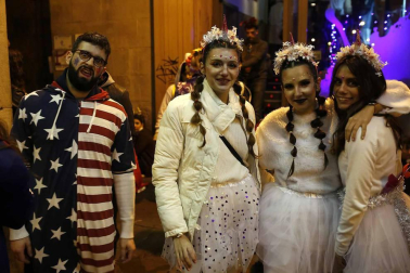 Imágenes de los disfraces de Nochevieja 2017 de Pamplona