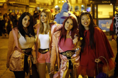 Imágenes de los disfraces de Nochevieja 2017 de Pamplona