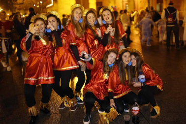 Imágenes de los disfraces de Nochevieja 2017 de Pamplona