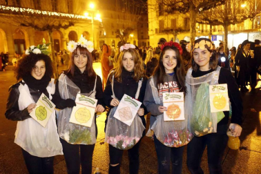Imágenes de los disfraces de Nochevieja 2017 de Pamplona