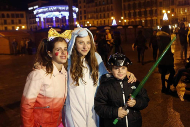 Imágenes de los disfraces de Nochevieja 2017 de Pamplona