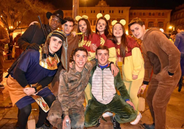 Imágenes de los disfraces de Nochevieja 2017 de Pamplona