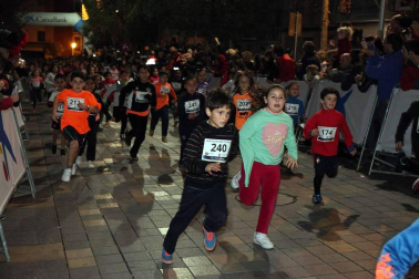 Imágenes de la San Silvestre celebrada en Tudela en 2017