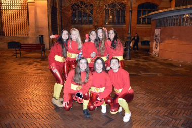 Imágenes de los disfraces de la Nochevieja de 2017 en Pamplona