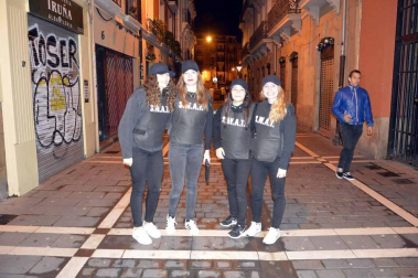 Imágenes de los disfraces de la Nochevieja de 2017 en Pamplona