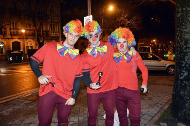 Imágenes de los disfraces de la Nochevieja de 2017 en Pamplona