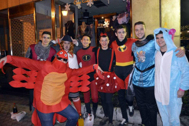 Imágenes de los disfraces de la Nochevieja de 2017 en Pamplona