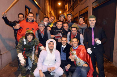 Imágenes de los disfraces de la Nochevieja de 2017 en Pamplona