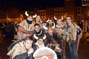 Imágenes de los disfraces de la Nochevieja de 2017 en Pamplona