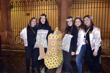 Imágenes de los disfraces de la Nochevieja de 2017 en Pamplona