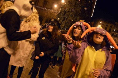 Imágenes de los disfraces de la Nochevieja de 2017 en Pamplona