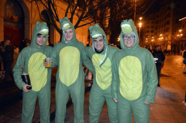 Imágenes de los disfraces de la Nochevieja de 2017 en Pamplona
