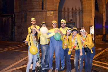 Imágenes de los disfraces de la Nochevieja de 2017 en Pamplona