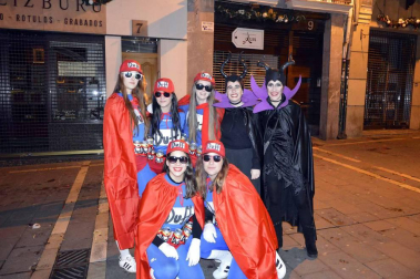 Imágenes de los disfraces de la Nochevieja de 2017 en Pamplona