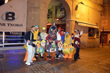 Imágenes de los disfraces de la Nochevieja de 2017 en Pamplona