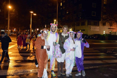 Imágenes de los disfraces de la Nochevieja de 2017 en Pamplona