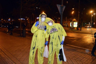 Imágenes de los disfraces de la Nochevieja de 2017 en Pamplona
