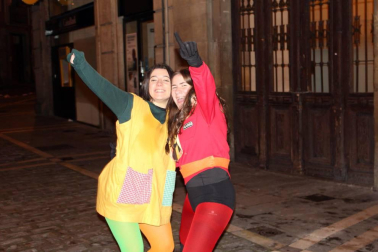 Imágenes de los disfraces de la Nochevieja de 2017 en Pamplona