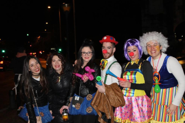 Imágenes de los disfraces de la Nochevieja de 2017 en Pamplona