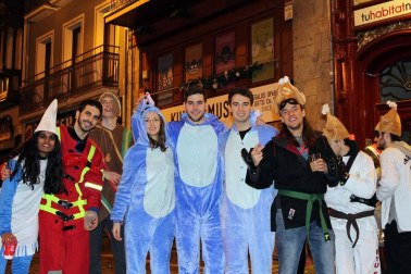 Imágenes de los disfraces de la Nochevieja de 2017 en Pamplona