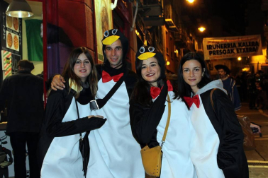 Imágenes de los disfraces de la Nochevieja de 2017 en Pamplona