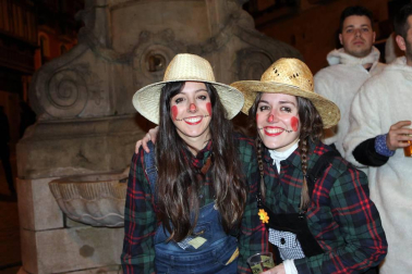 Imágenes de los disfraces de la Nochevieja de 2017 en Pamplona