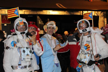 Imágenes de los disfraces de la Nochevieja de 2017 en Pamplona