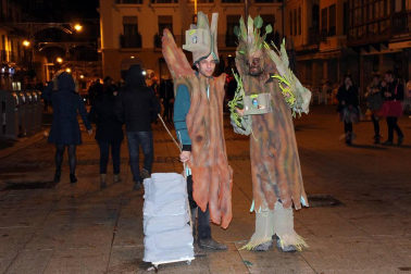 Imágenes de los disfraces de la Nochevieja de 2017 en Pamplona